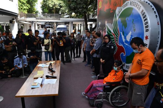 Diduga Edarkan Sabu, Putri Sri Bintang Pamungkas Ditangkap Polisi