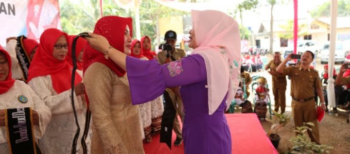 Winarni Kukuhkan Bunda PAUD Kecamatan dan Desa Se-Jati Agung