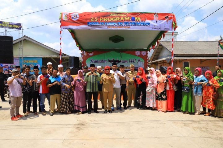 Bupati Winarti Hadiri Peringatan 1 Muharam di Kampung Pasiran Jaya