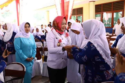 Bupati Winarti Lantik Pengurus Himpaudi Tulangbawang