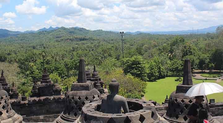 Candi Borobudur (Foto: Wikipedia.org)