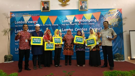 Ari Dwi Susanto Juara Lomba Dongeng bagi Guru PAUD-TK se-Lampung