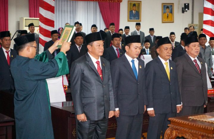 Empat Pimpinan DPRD Lampung Selatan Resmi Dilantik