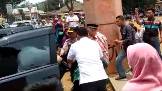 Detik-detik Wiranto Ditusuk, Lalu Roboh