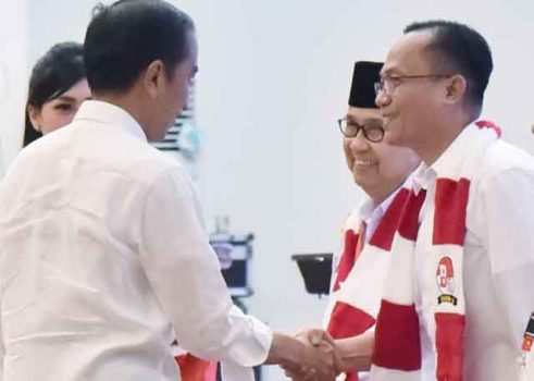 Andi Desfiandi, dari Warung Jokowi Hingga Bravo 5
