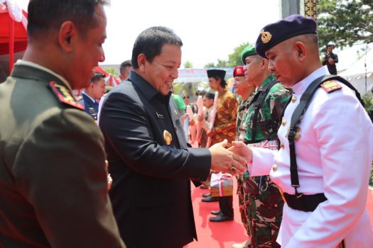 HUT TNI ke-74, Gubernur Sampaikan Terimakasih atas Dedikasi dan Integritas TNI-Polri bagi Pembangunan Lampung.