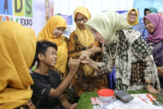 Bunda PAUD Lampung Ajak Anak Anak Lestarikan Permainan Tradisional