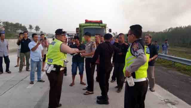 Kecelakaan Maut di Tol Trans Sumatera, 4 Penumpang Sedan Tewas
