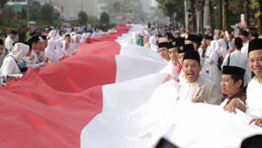 Ribuan Santri Gelar Parade Santri Cinta Damai