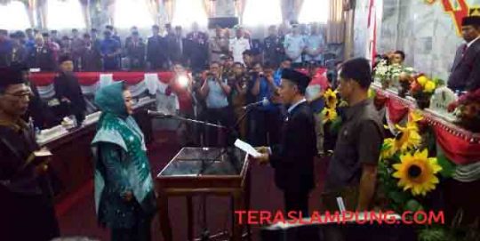 Sandi Juwita Akhirnya Dilantik sebagai Anggota DPRD Lampung Utara