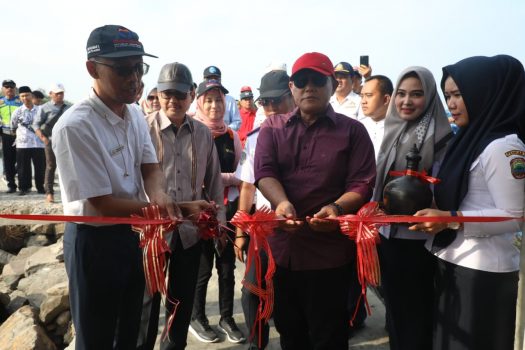 Kapal Pera Jadi Moda Transportasi Gratis Rute Dermaga Bom – Pulau Sebesi