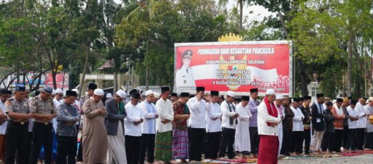 Kemarau Panjang, Pemkab Lampung Selatan Gelar Shalat Istisqo