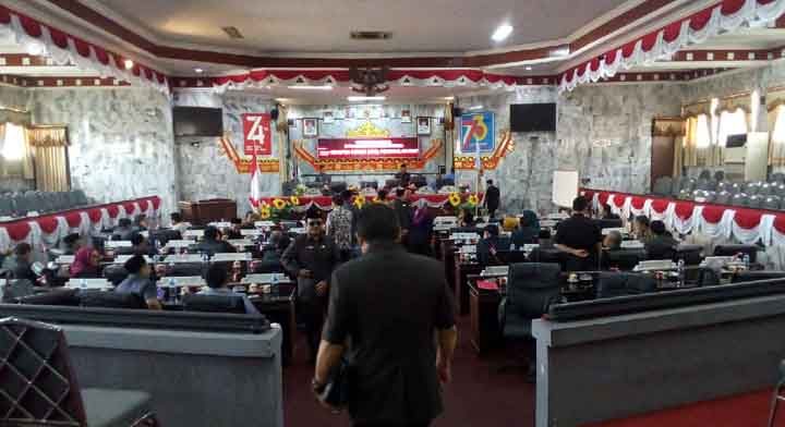 AKD DPRD Lampura Dikuasai Wakil Parpol Non-Pendukung Agung-Budi