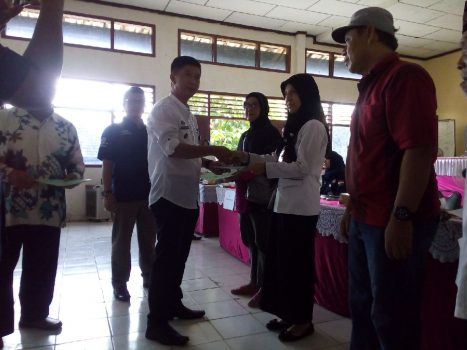 Program PTSL, 930 Warga Kotaalam Lampura Terima Sertifikat Tanah