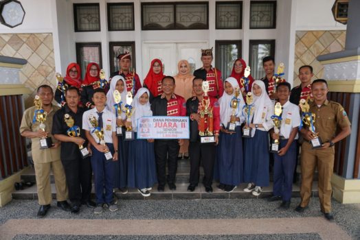 SMPN 1 Katibung Lamsel Juara Umum 2 Nasional Lomba Marching Band