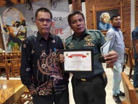 Sulap Sampah Jadi Pakan Ternak, Sertu Zulkarnain Raih Penghargaan PWI