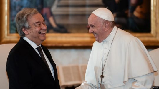 Paus Fransiskus dan Sekjen PBB Rilis Pesan soal Migran, Iklim, Senjata Nuklir