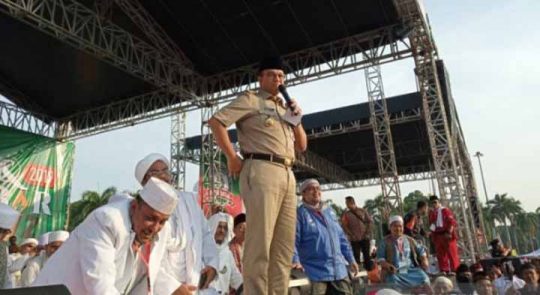 Di Reuni 212, Anies Baswedan Dielu-elukan Seperti Presiden