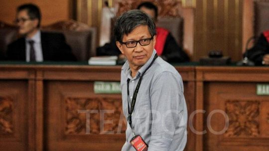 Jokowi Dinilai Rocky Gerung tak Paham Pancasila, Ini Kata Moeldoko