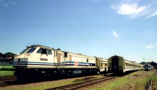 Menerobos Perlintasan Kereta, Tujuh Orang Tewas Ditabrak KA Parahyangan