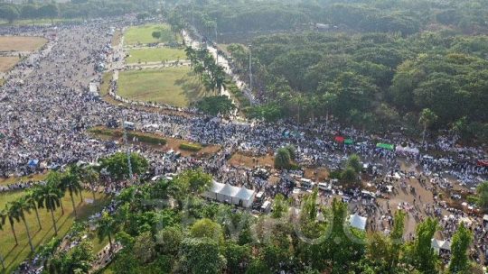 Ini Alasan Ada Bendera Tauhid pada Reuni 212 di Monas