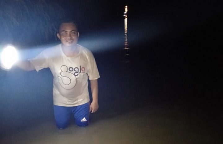Banjir yang merendam sejumlah pemukiman warga di Perumahan Griya Sidomulyo, Dusun Sidosari, Desa Sidomulyo, Kecamatan Sidomulyo, Lampung Selatan, Selasa (7/1/2020) malam.   