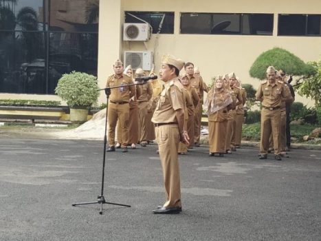 Chrisna Putra Ajak ASN dan PTHL Diskominfotik Tingkatkan Disiplin Kerja