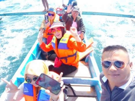 Elty Akhiri Safari Konsolidasi PAC PDIP di Pulau Pisang