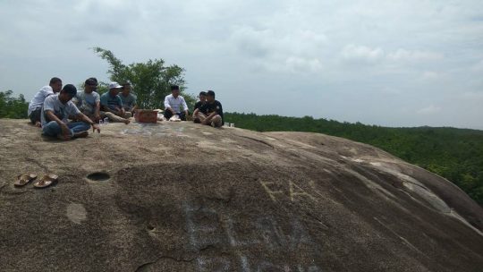 Mengunjungi Tempat Wisata Granit Indah di Purwodadi Dalam Lamsel