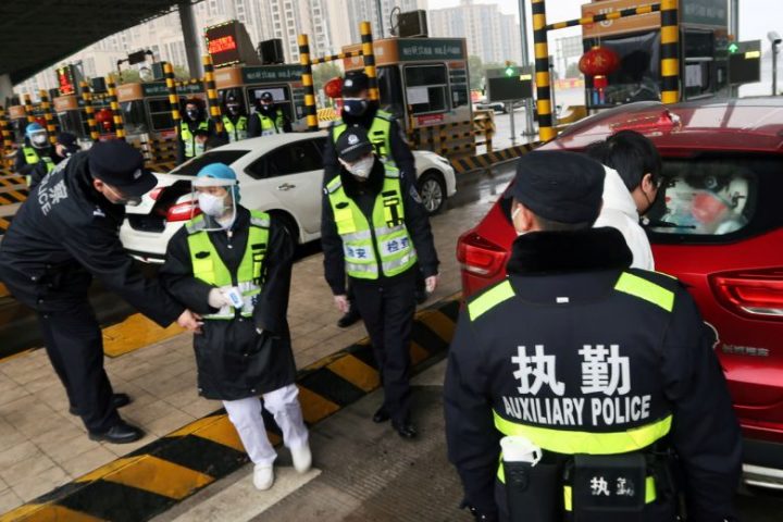HP Xiaomi Bukan Penyebar Virus Corona, Ini 3 Hoax Lain Menurut Menkes
