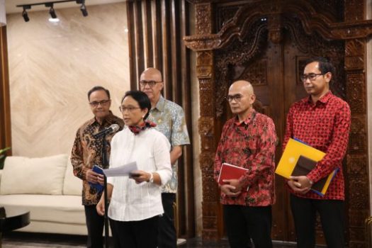 Indonesia Akhirnya Tutup Akses Masuk dan Menuju China