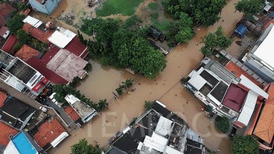 Rumah Kebanjiran, Warga Bekasi Tewas Tersetrum Kabel Pompa Air