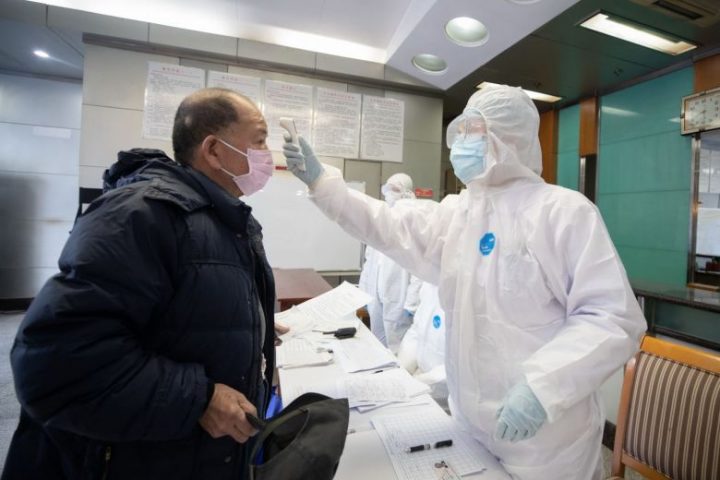 Virus Corona: Korban Tewas China Bertambah Jadi 563 Orang