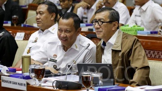 Politikus Gerindra Cecar Yasonna soal Salah Ketik RUU Cipta Kerja