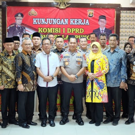 Pimpinan DPRD Lampung Melakukan Kunjungan ke Polda Lampung