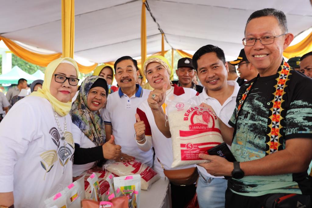 HUT ke-56 Lampung, Pemprov Lampung Gelar Bazar Sembako