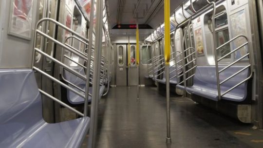 Penyebaran Covid-19 di New York Disebut Seperti ‘Kereta Peluru’
