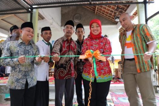 Wagub Lampung Resmikan Madrasah Diniyah di Tanjungbintang