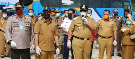 Antisipasi Covid-19, Nanang Ermanto Dampingi Gubernur Tinjau Pelabuhan Bakauheni