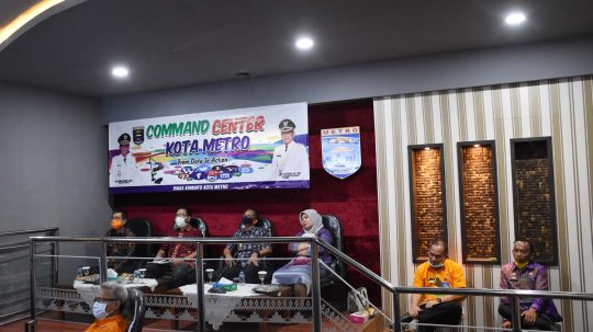 Walikota Metro Ikuti Rakor Implementasi PSBB di Daerah Via Teleconference