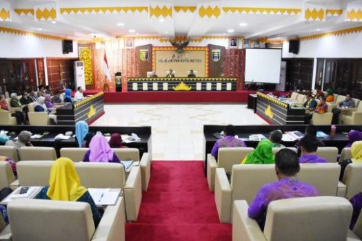 Walikota Metro Datangkan Dokter Spesialis Paru Bahas Corona di Rakor Bulanan