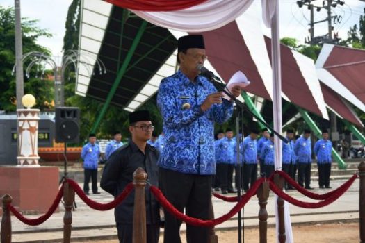 Upacara Bulanan, Ini Pesan Walikota Metro Achmad Pairin