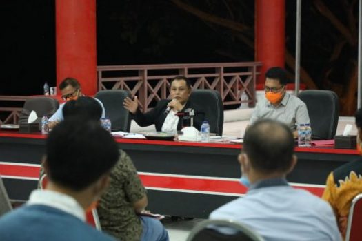 Rakor Pejabat Pemkab Lamsel, Nanang Ajak Jajaran Gotong-Royong Perangi Wabah Covid-19