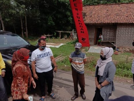 Pantau di Posko Gerbang Way Galih, Nanang Apresiasi Tim Gugus Tugas Covid-19