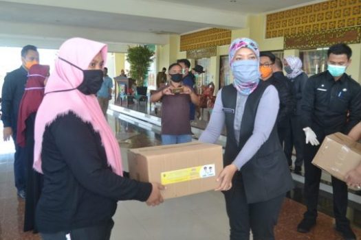 Wagub Lampung Hadiri Operasi Pasar Bersubsidi di Pringsewu