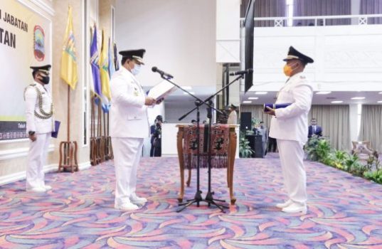 Gubernur Arinal Lantik Nanang Ermanto sebagai Bupati Lampung Selatan Definitif