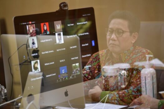 Menteri Desa Minta Mahasiswa KKN Edukasi Warga Soal ‘New Normal’