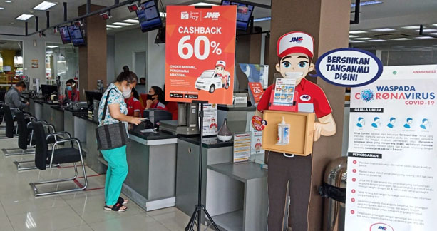 ShopeePay dan JNE Buat Pengiriman Barang Lebih Efektif dan Menguntungkan