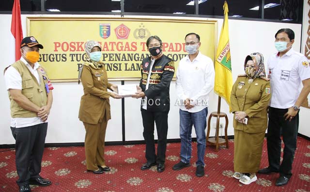 Covid-19, Pemprov Lampung Terima Alat Rapid Test dari Bravo Lima
