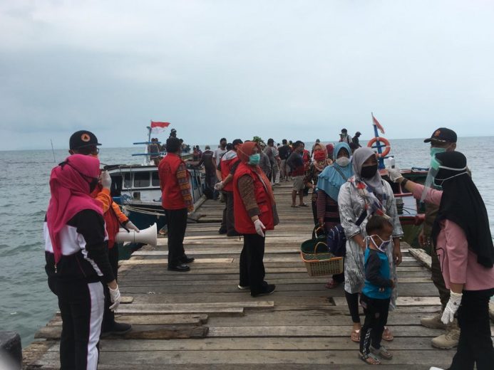 ‘New Normal’, Satgas Covid-19 Lamsel Lakukan Sosialisasi ke Pelosok Desa